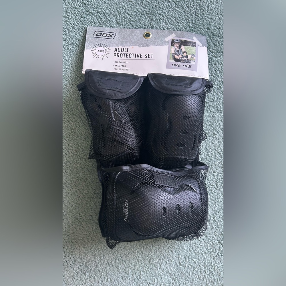 Black Protective Gear Set